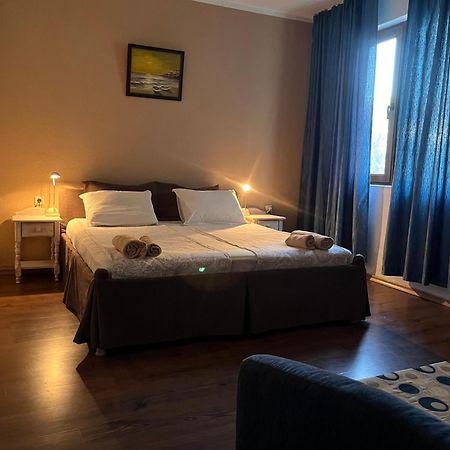 Paunovi Guest House Primorszko Kültér fotó