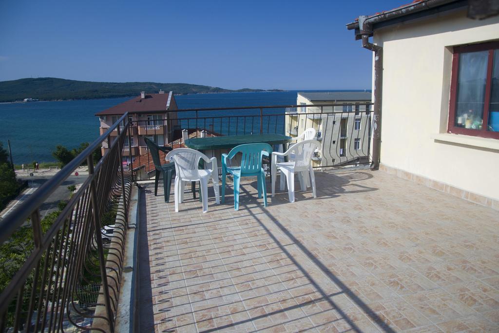 Paunovi Guest House Primorszko Kültér fotó