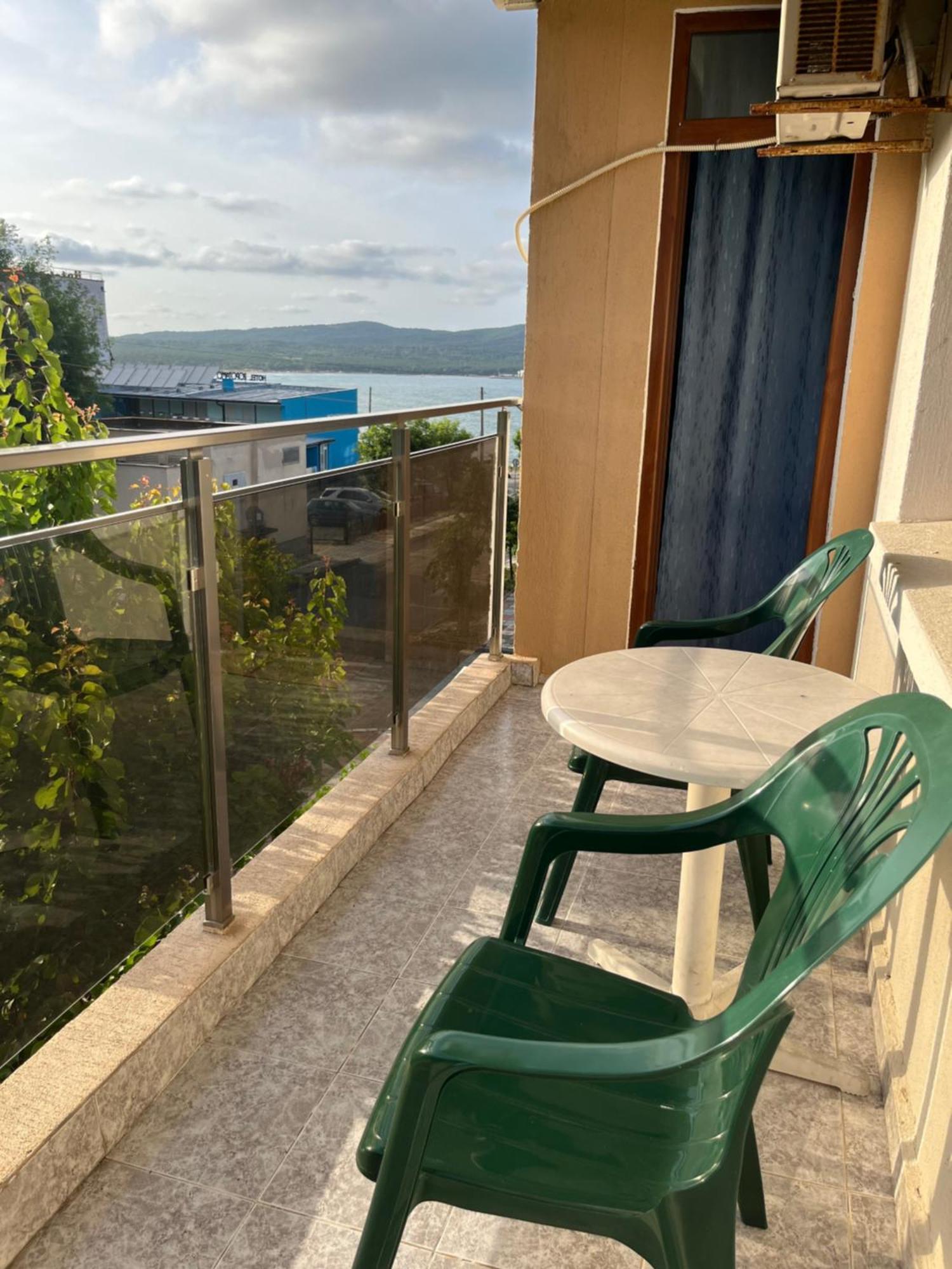 Paunovi Guest House Primorszko Kültér fotó